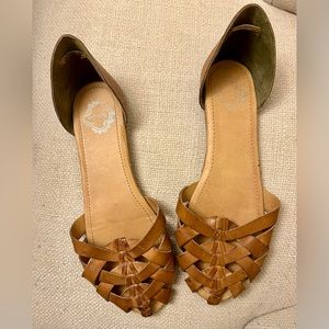 Women’s Ecote Huarache Flat Sandals.  Size 10.